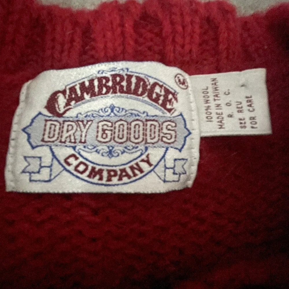 Cambridge Dry Goods Sweater Vest Mens Medium Red Fair Isle Reindeer Wool Vintage